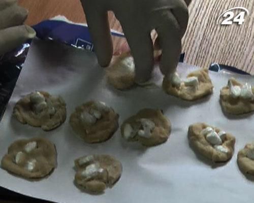 Во Львове в колонию пытались передать пельмени с наркотиками Во Львове в колонию пытались передать пельмени с наркотиками