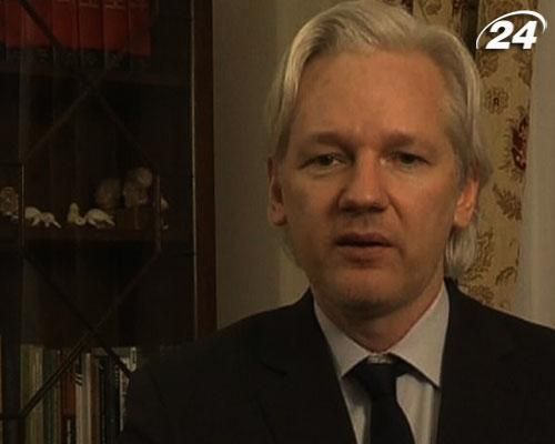 Ассанж розкритикував вирок рядовому Меннінгу Ассанж розкритикував вирок рядовому Меннінгу