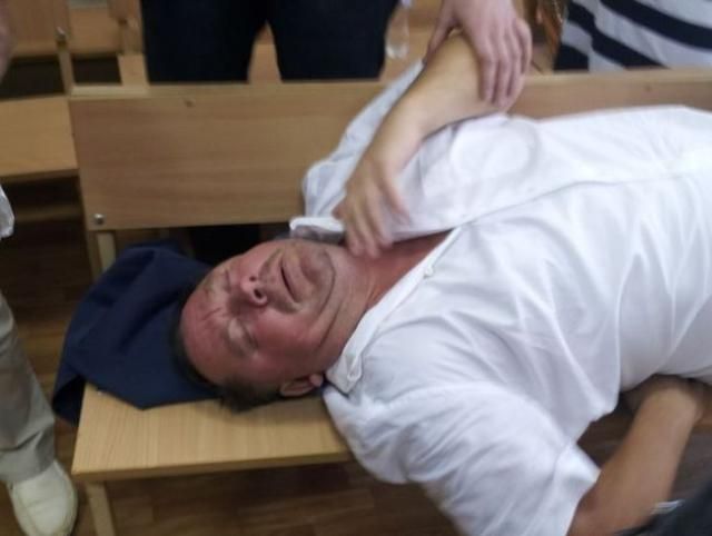 Задержанный за взяточничество ректор отрицает в суде свою вину Задержанный за взяточничество ректор отрицает в суде свою вину