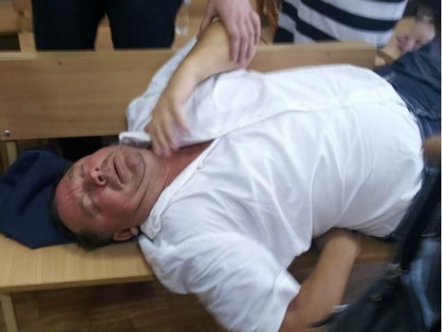 Скандальному ректору присудили домашний арест Скандальному ректору присудили домашний арест