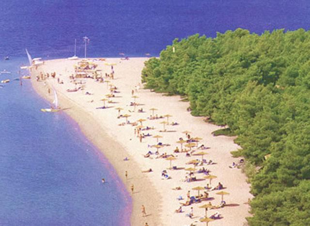 Кабмін визначив, як найближчі 10 років розвиватиметься туризм в Україні Кабмін визначив, як найближчі 10 років розвиватиметься туризм в Україні