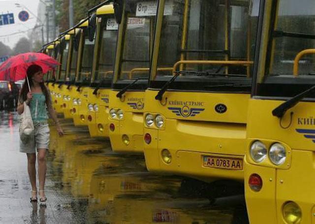 До 10 серпня столичним транспортникам виплатять борги по зарплаті До 10 серпня столичним транспортникам виплатять борги по зарплаті