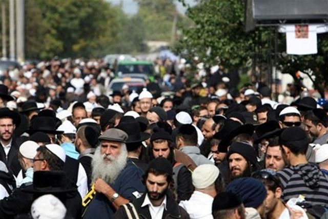 В этом году на паломничество в Умань приедет 25 тысяч хасидов В этом году на паломничество в Умань приедет 25 тысяч хасидов