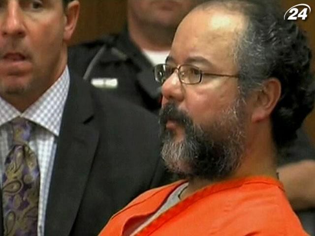 Суд засудив "клівлендського маніяка" до довічного ув'язнення Суд засудив "клівлендського маніяка" до довічного ув'язнення