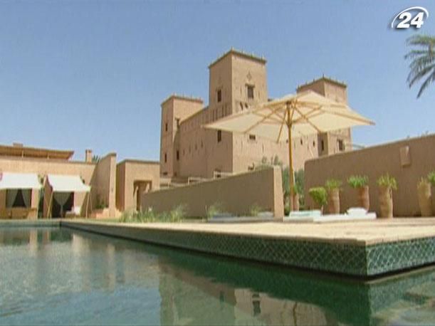 “Дім королев” у пальмових гаях Марокко “Дім королев” у пальмових гаях Марокко