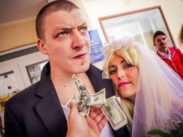 У Москві влаштували весілля гопників У Москві влаштували весілля гопників