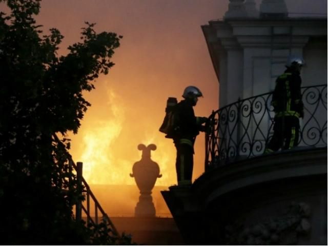 Українці не постраждали в пожежі у Санкт-Петербурзі, - МЗС Українці не постраждали в пожежі у Санкт-Петербурзі, - МЗС