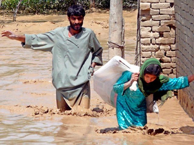 Наводнение на востоке Афганистана унесло десятки жизней