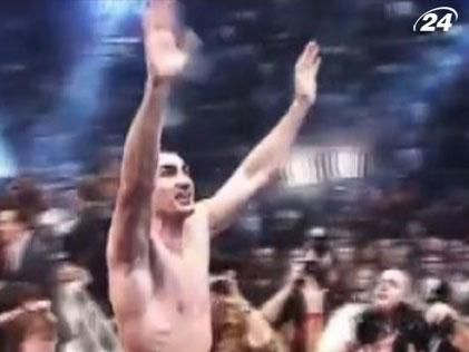 Спортивная история. 4 августа - олимпийское "золото" Кличко Спортивная история. 4 августа - олимпийское "золото" Кличко