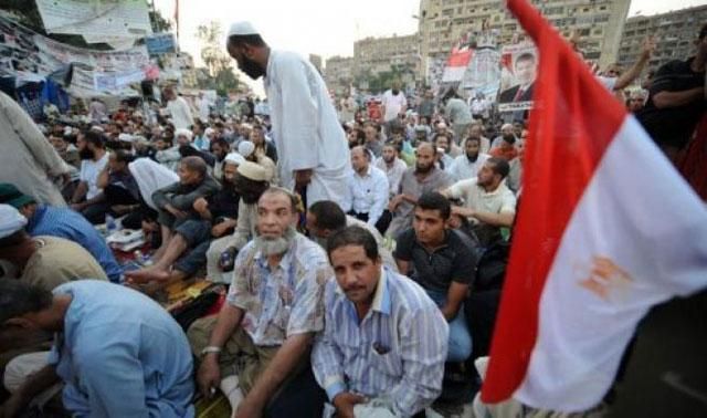 Западные и арабские дипломаты встретились с руководителем "Братьев-мусульман" Западные и арабские дипломаты встретились с руководителем "Братьев-мусульман"