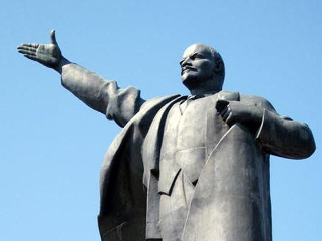 На Житомирщине снесут Ленина На Житомирщине снесут Ленина