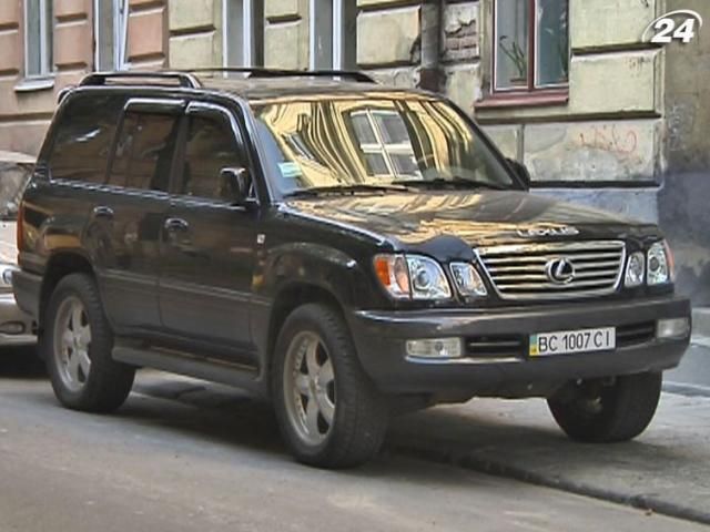 У Львові водія "Лексуса", який насмерть збив жінку, засудили умовно