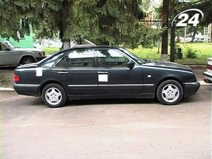 На Днепропетровщине милиционер и экс-сотрудники СБУ возглавляли преступную группировку На Днепропетровщине милиционер и экс-сотрудники СБУ возглавляли преступную группировку