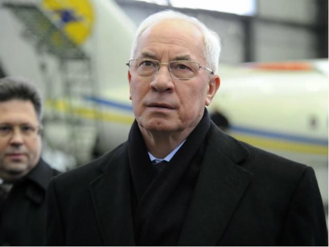 Азаров доручив надати допомогу сім'ям загиблих і постраждалих в аварії на "Стирол" Азаров доручив надати допомогу сім'ям загиблих і постраждалих в аварії на "Стирол"