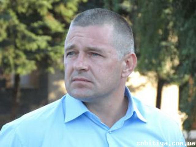 Донецька "Батьківщина" обіцяє масові протести, якщо їхнього лідера не звільнять Донецька "Батьківщина" обіцяє масові протести, якщо їхнього лідера не звільнять