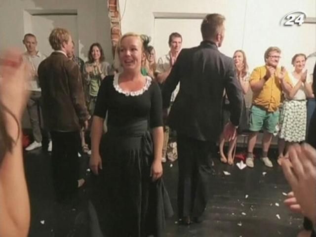 Белорусская власть давит на единственный в стране свободный театр Белорусская власть давит на единственный в стране свободный театр