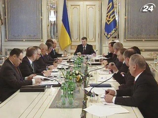 Янукович заверил президента Европарламента, что выполнит требования ЕС