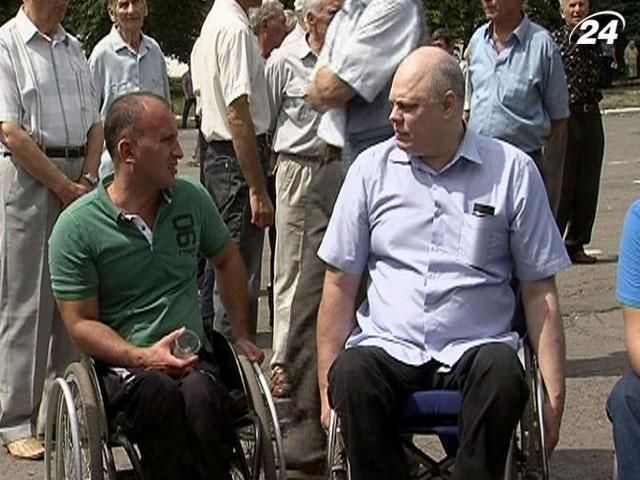Шахтеры-инвалиды и пенсионеры объявили бессрочную акцию протеста