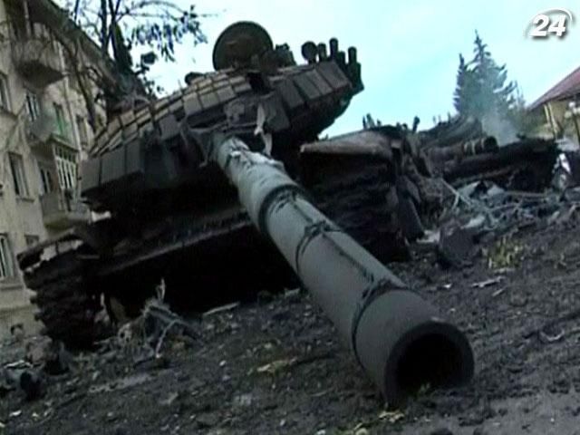 В Южной Осетии отмечают годовщину "августовской войны" В Южной Осетии отмечают годовщину "августовской войны"