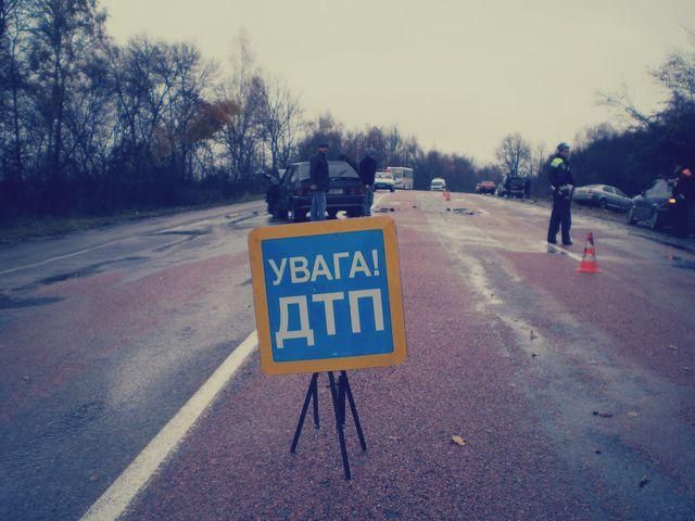 ДАІшника, з вини якого в аварії постраждали мама з дитиною, звільнили із міліції ДАІшника, з вини якого в аварії постраждали мама з дитиною, звільнили із міліції
