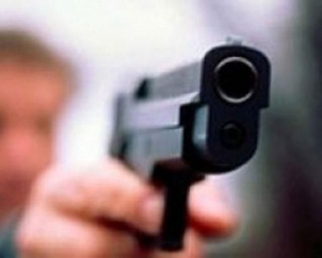 В Далласе из-за стрельбы погибли 4 человека В Далласе из-за стрельбы погибли 4 человека