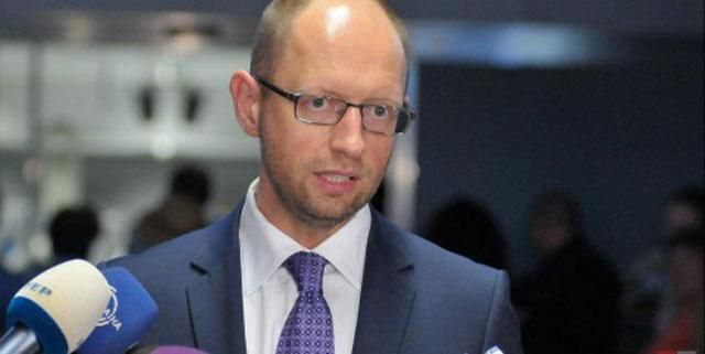 Печерський суд обслуговує рішення влади, - "Батьківщина" про рішення щодо Яценюка Печерський суд обслуговує рішення влади, - "Батьківщина" про рішення щодо Яценюка