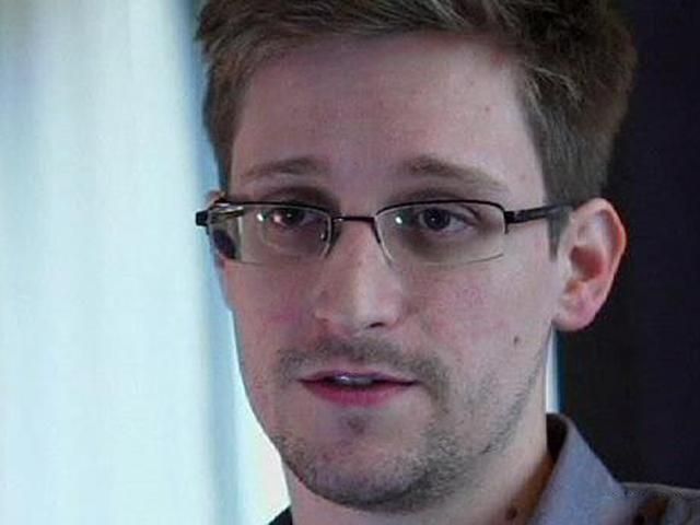Сноуден предлагают писать блоги по 100 тысяч долларов Сноуден предлагают писать блоги по 100 тысяч долларов