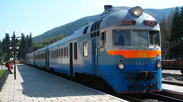 Поїзд випадково завіз людей у Дніпропетровськ замість Запоріжжя