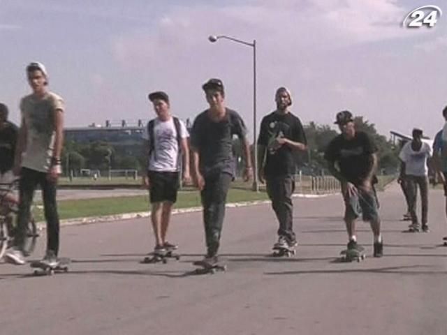 На Кубі набирає популярності скейтбординг На Кубі набирає популярності скейтбординг