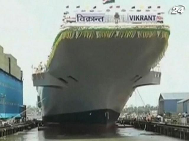 Індія спустила на воду свій перший авіаносець