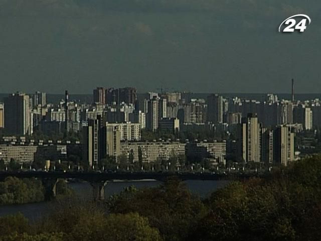 Понад 200 будинків у Києві залишаться без гарячої води