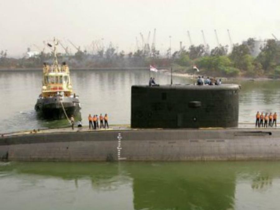 Несколько индийских моряков погибли из-за пожара на подводной лодке Несколько индийских моряков погибли из-за пожара на подводной лодке