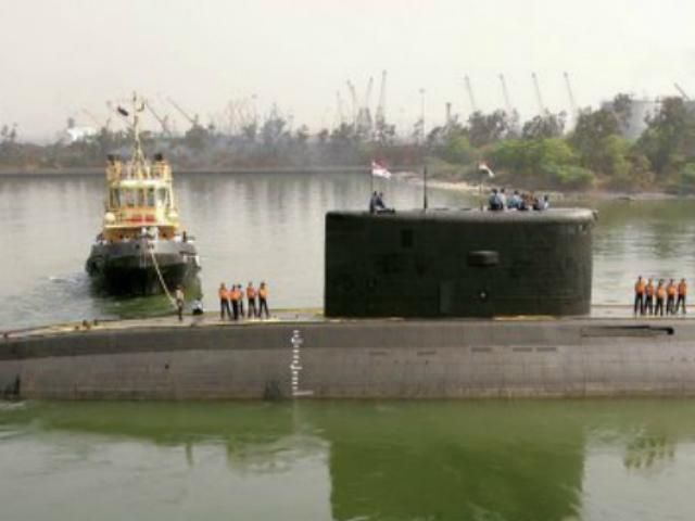 Несколько индийских моряков погибли из-за пожара на подводной лодке