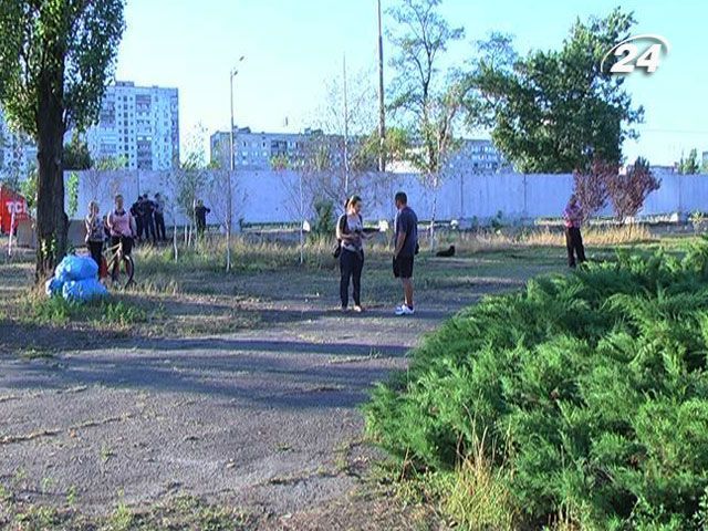 Конфлікт через будівництво на Березняках обговорять на громадських слуханнях Конфлікт через будівництво на Березняках обговорять на громадських слуханнях