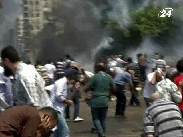 У Каїрі почалися вуличні бої: сотні загиблих
