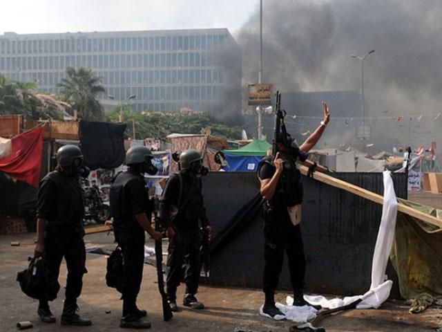 В МИД не рекомендуют украинцам ехать в Египет В МИД не рекомендуют украинцам ехать в Египет