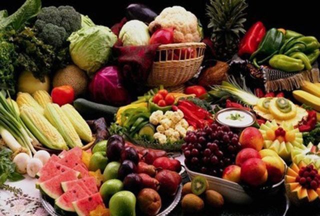 Украинские овощи и фрукты в Россию тоже не пускают