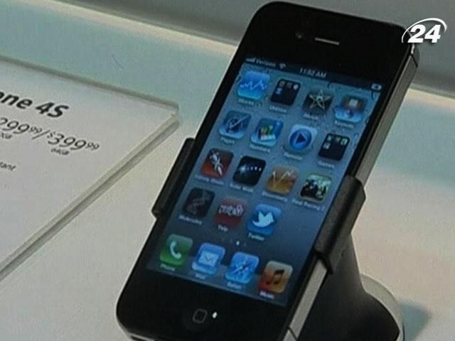 Смартфоны впервые обошли по продажам обычные мобильные телефоны
