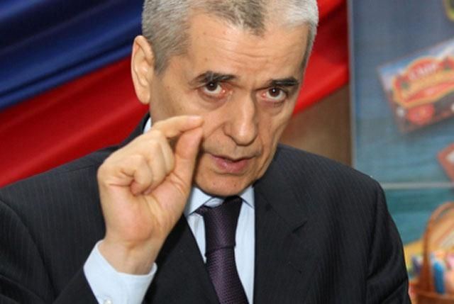 Онищенко відправляє на фабрики Roshen свою перевірку Онищенко відправляє на фабрики Roshen свою перевірку