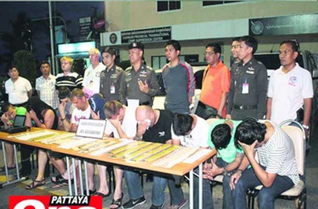 В Таїланді за підозрою у шахрайстві затримали українців В Таїланді за підозрою у шахрайстві затримали українців