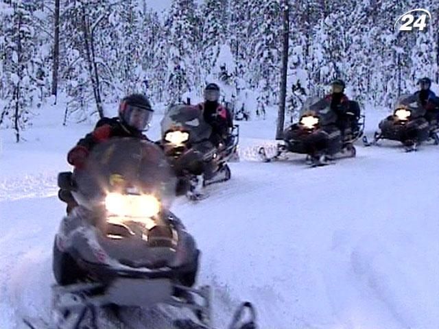 Сноумобили: скоростное путешествие увлекательными уголками Финляндии Сноумобили: скоростное путешествие увлекательными уголками Финляндии