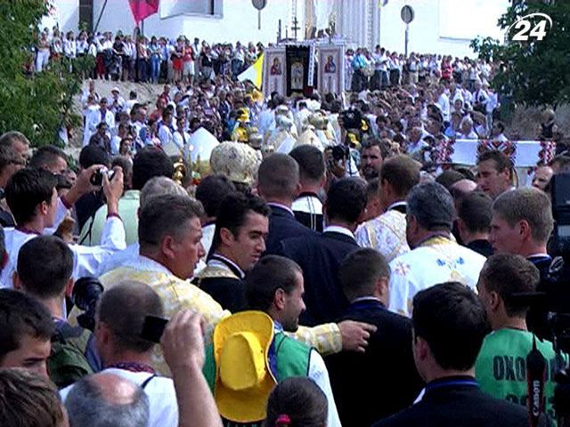 Подія дня: На освячення головного храму УГКЦ завітало близько 18 тисяч вірян