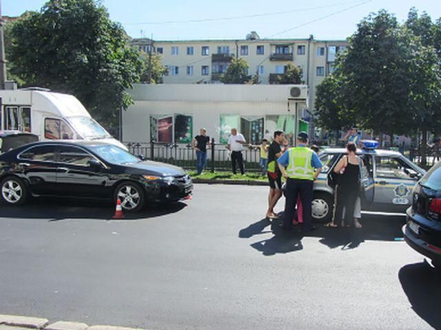 После аварии в Полтаве, очевидцы совершили самосуд над водителем