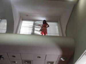 В центрі Києва затримали журналістку В центрі Києва затримали журналістку