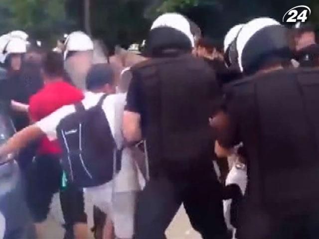 В Польше футбольные фаны подрались с мексиканскими курсантами