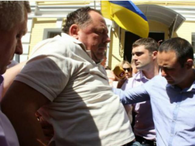 Мельник не може переховуватися в лісі - він повинен отримувати медичну допомогу, - Піскун Мельник не може переховуватися в лісі - він повинен отримувати медичну допомогу, - Піскун