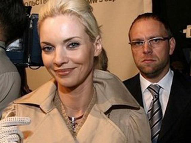 Власенко проиграл в суде экс-жене Власенко проиграл в суде экс-жене