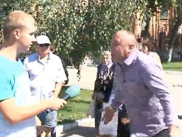 У Харкові п’яний росіянин обматюкав і побив журналістів У Харкові п’яний росіянин обматюкав і побив журналістів