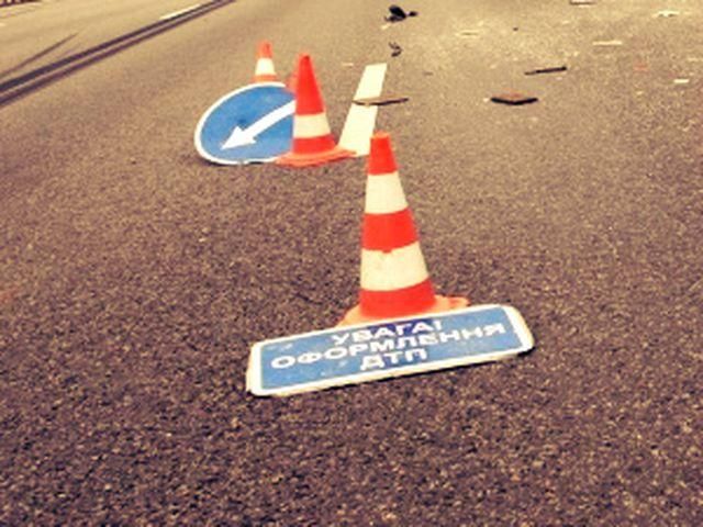 На Львівщині пенсіонер на "Субару" врізався у дерево: 2 загиблих На Львівщині пенсіонер на "Субару" врізався у дерево: 2 загиблих