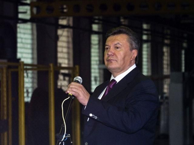 Сегодня Янукович будет "разрываться" между Киевом и Харьковом